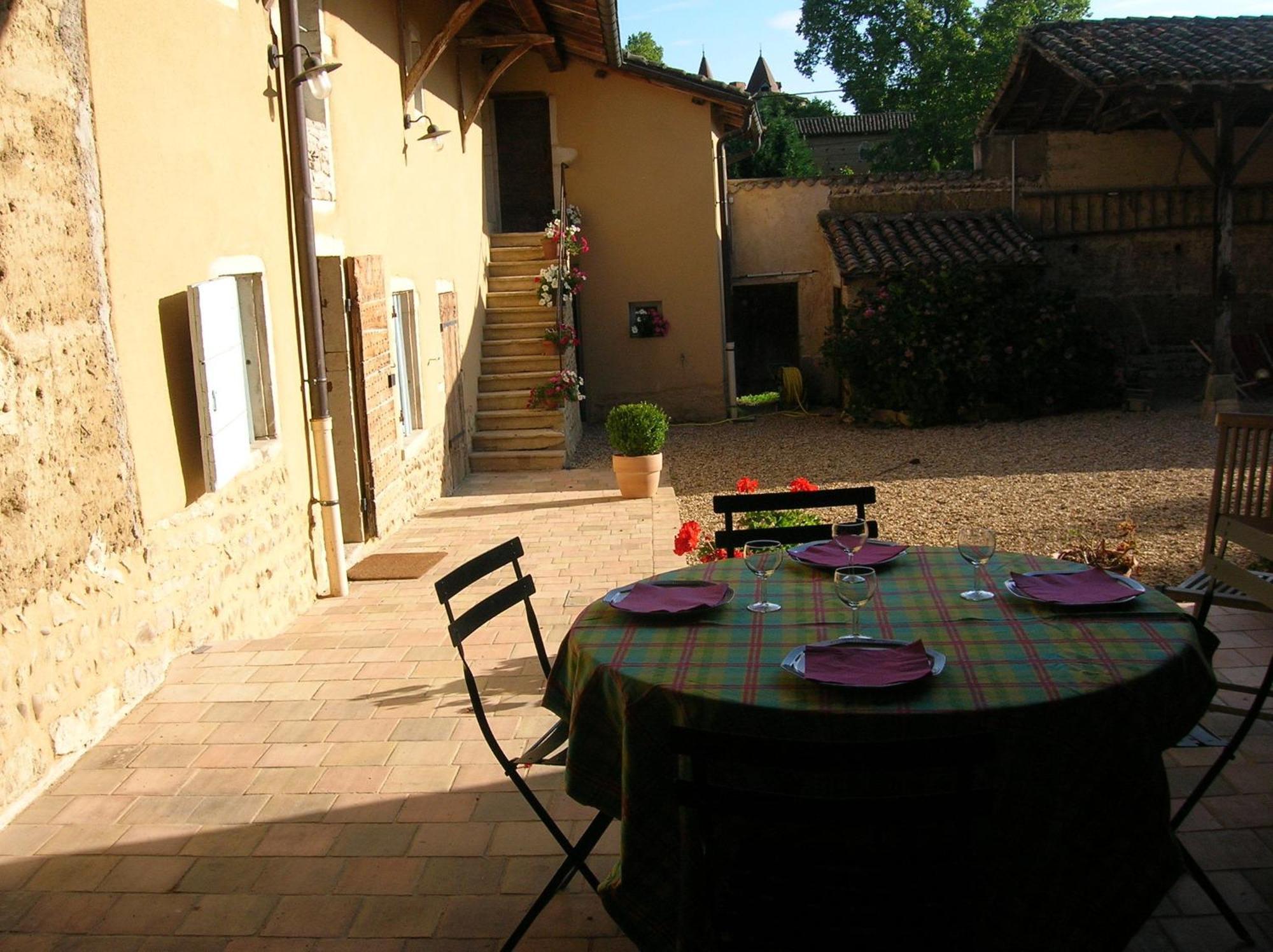 Bed & Breakfast - Maison De Marie Hotel Messimy-sur-Saone Exterior photo